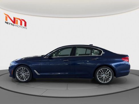 Used 2018 BMW 530i w/ Premium Package RWD image 2