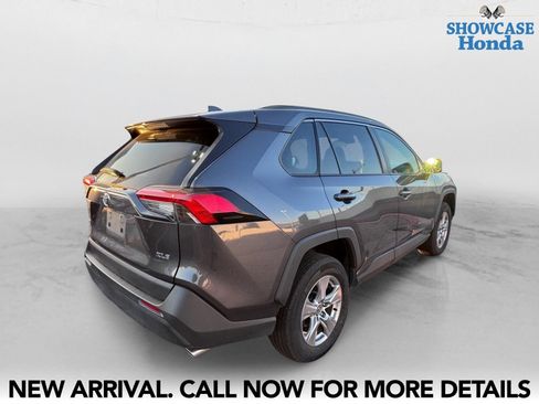 Used 2025 Toyota RAV4 XLE FWD image 5