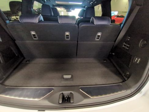 New 2026 INFINITI QX80 4WD image 30