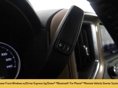 Used 2021 Chevrolet Silverado 1500 High Country image 28