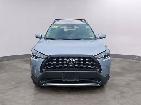 Used 2024 Toyota Corolla Cross LE w/ Moonroof Package AWD/4WD image 2