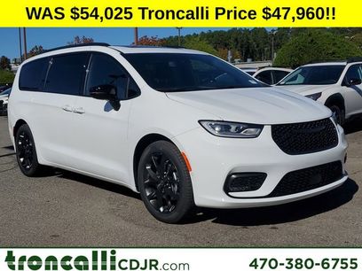 New 2026 Chrysler Pacifica Limited