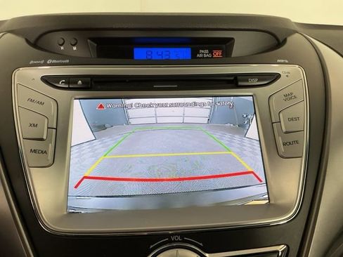 Used 2011 Hyundai Elantra GLS w/ Navigation Pkg 4 image 20