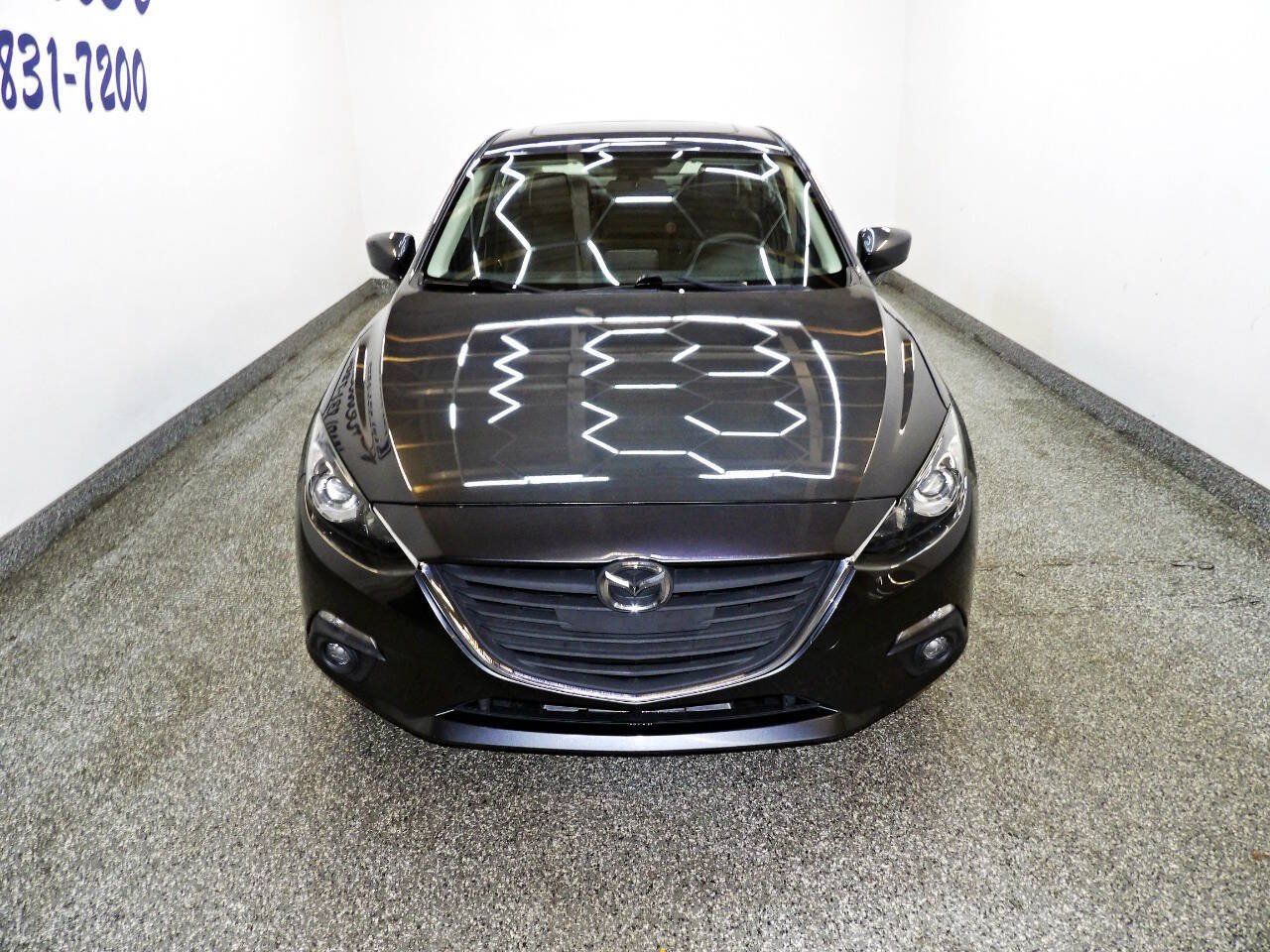 Used 2015 MAZDA MAZDA3 i Grand Touring FWD image 2
