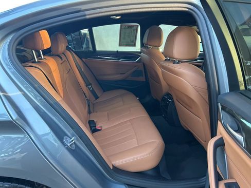 Used 2023 BMW 540i w/ M Sport Package image 27