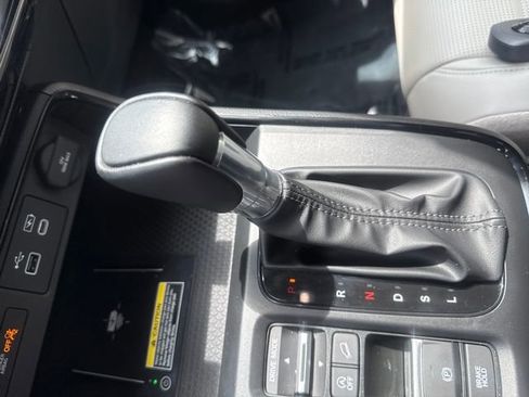 Certified 2025 Honda CR-V EX-L image 18