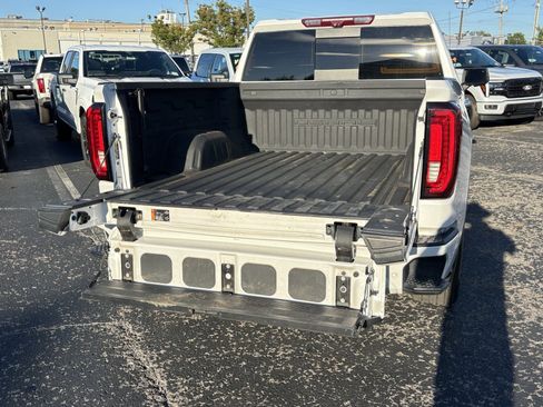 Used 2023 GMC Sierra 1500 Denali image 17
