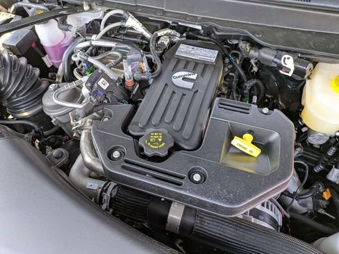 New 2026 RAM 3500 Tradesman AWD/4WD image 27