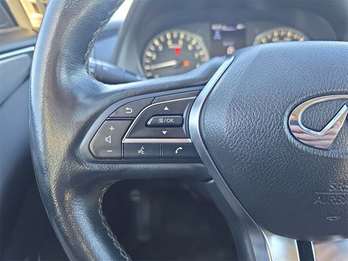 Used 2021 INFINITI Q50 Luxe image 16