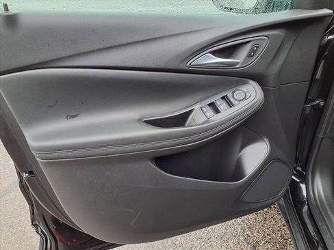 Used 2025 Buick Encore GX Preferred image 52