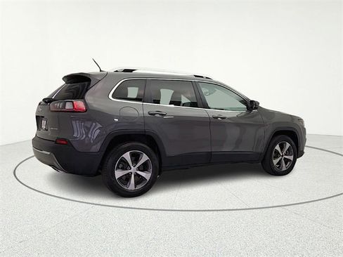 Used 2020 Jeep Cherokee Limited image 8