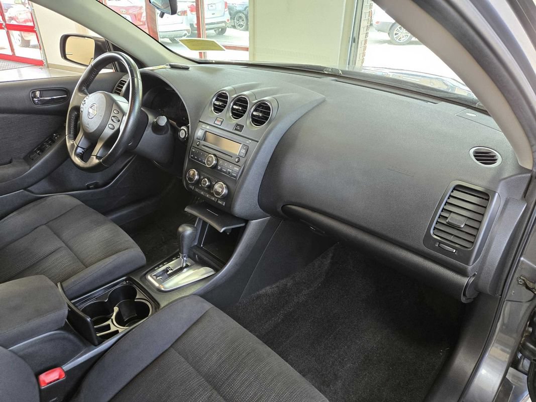 Used 2010 Nissan Altima 2.5 S w/ Convenience Plus Pkg FWD image 24