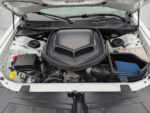 Used 2022 Dodge Challenger R/T Scat Pack w/ Shaker Package image 23