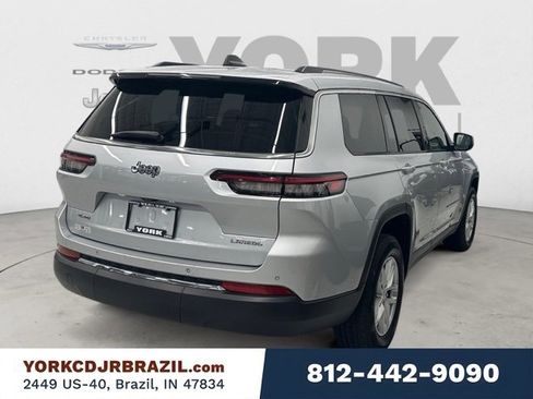 Used 2023 Jeep Grand Cherokee L Laredo w/ Luxury Tech Group I image 5