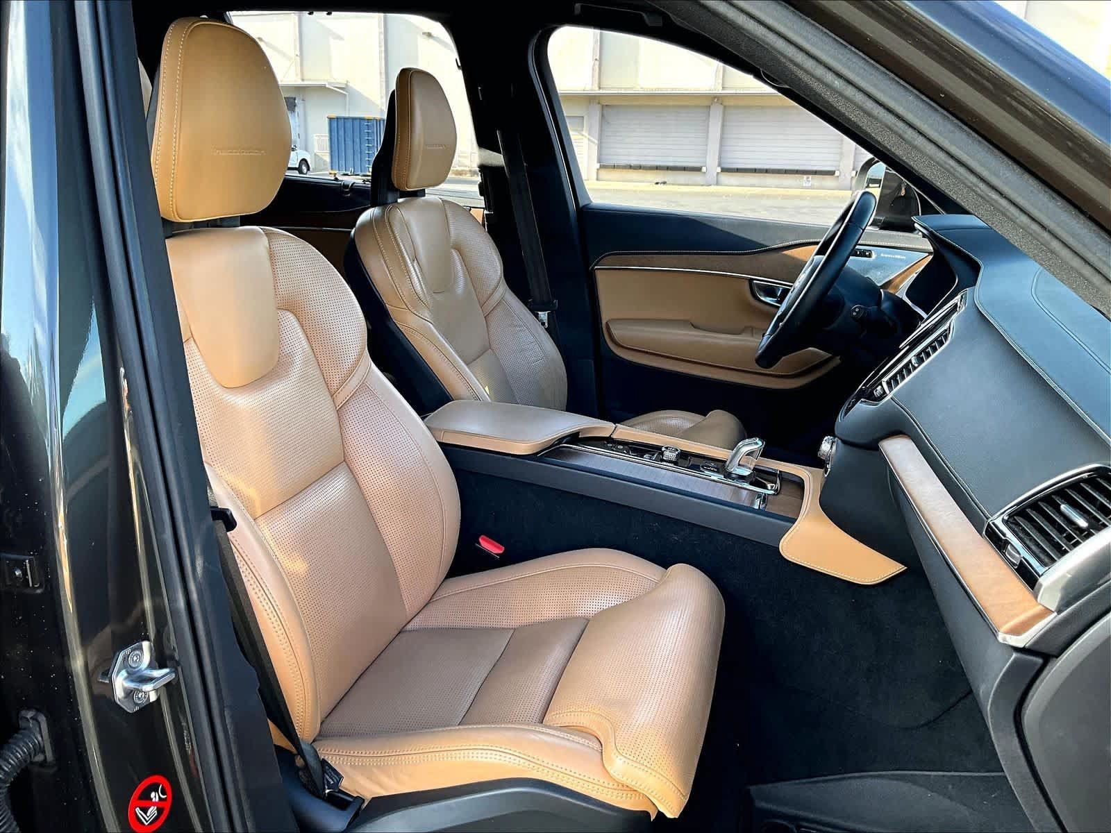 Used 2018 Volvo XC90 T8 Inscription w/ Convenience Package AWD/4WD image 8