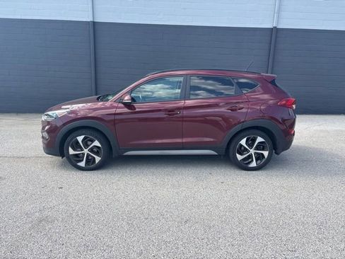 Used 2017 Hyundai Tucson Value AWD/4WD image 1
