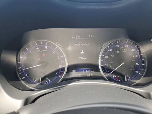 Used 2015 INFINITI Q50 Premium w/ Navigation Package AWD/4WD image 11