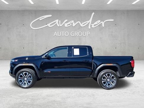 Used 2024 GMC Canyon AT4 w/ Canyon Safety Plus Package AWD/4WD image 16