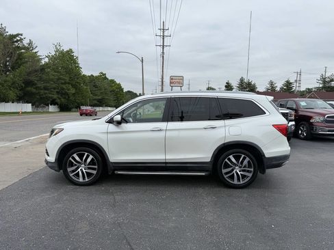 Used 2016 Honda Pilot Touring image 4