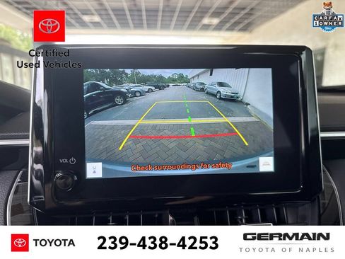 Used 2023 Toyota Corolla Cross XLE w/ Convenience Package FWD image 18