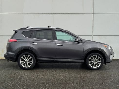 Certified 2017 Toyota RAV4 Limited image 11