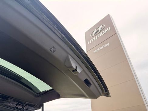 Used 2022 Chevrolet Suburban RST w/ Luxury Package AWD/4WD image 35