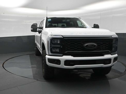 New 2026 Ford F250 Lariat w/ Tremor Off-Road Package AWD/4WD image 3