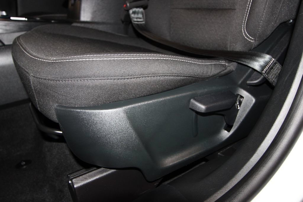 Used 2025 Ford Escape Active FWD image 7