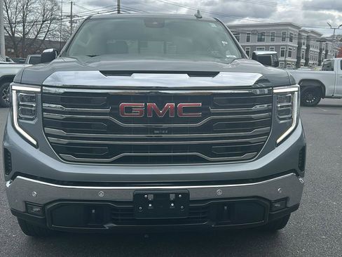 New 2026 GMC Sierra 1500 SLT w/ SLT Premium Package image 2