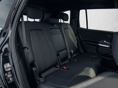 New 2026 Mercedes-Benz GLB 250 4MATIC image 27