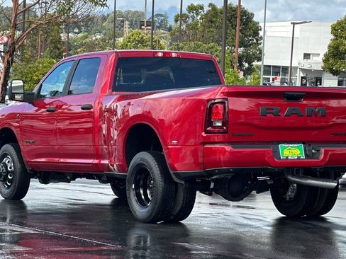 New 2026 RAM 3500 Big Horn AWD/4WD image 6