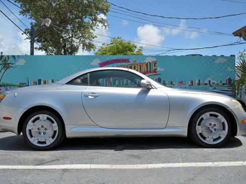 Used 2006 Lexus SC 430 Convertible image 31