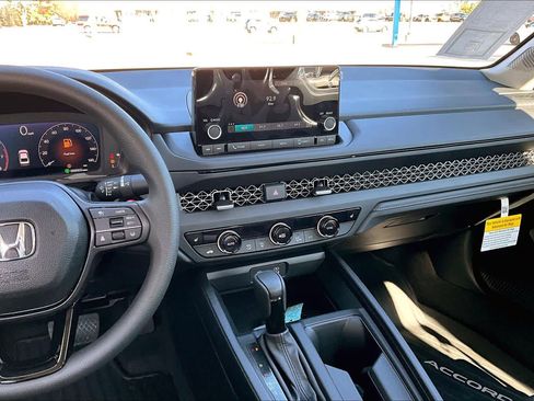 New 2025 Honda Accord SE image 6