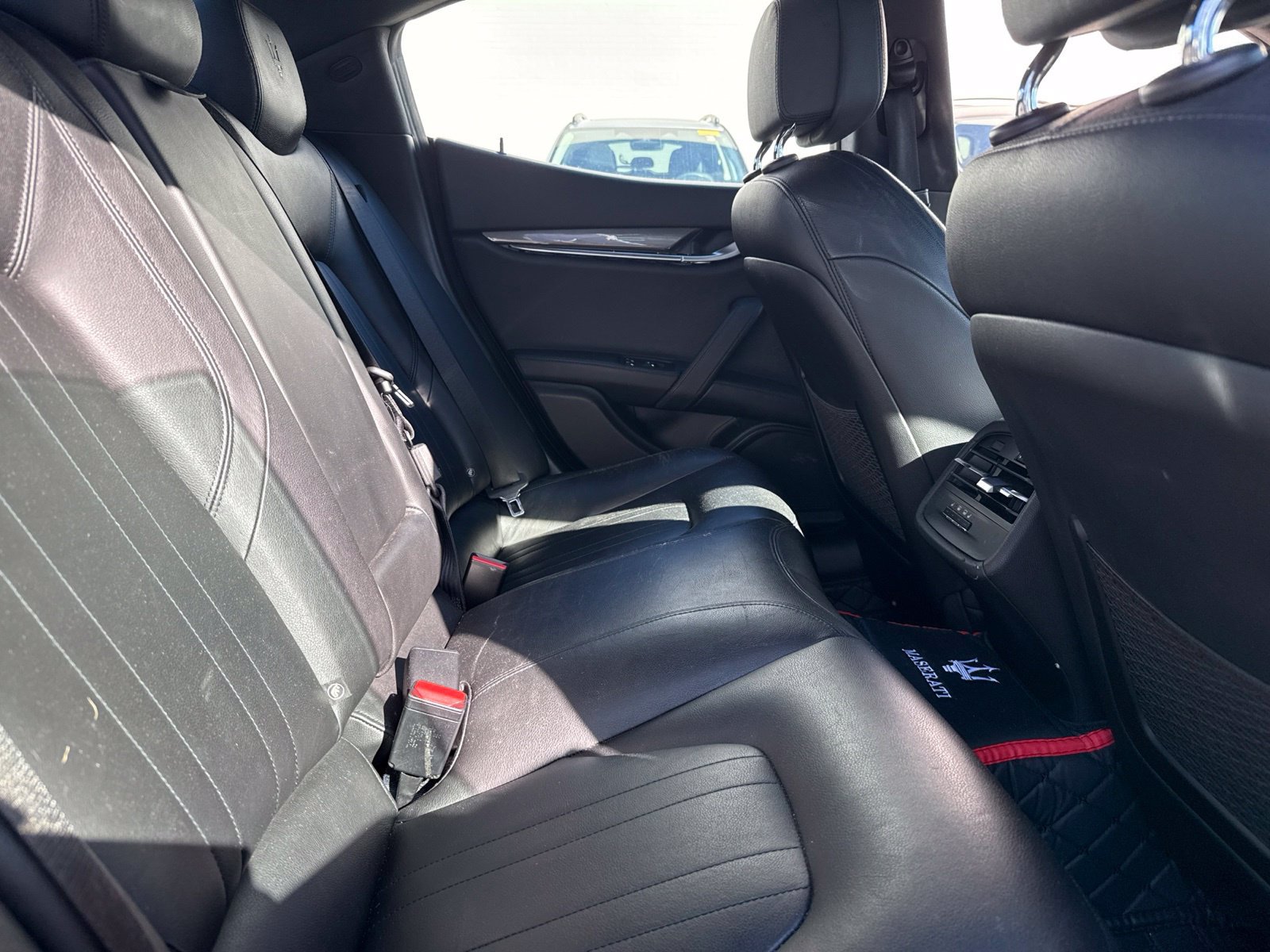 Used 2019 Maserati Ghibli S Q4 AWD/4WD image 14
