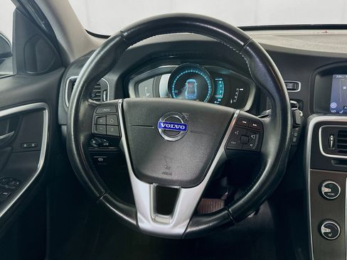 Used 2015 Volvo S60 T5 Premier Plus image 17