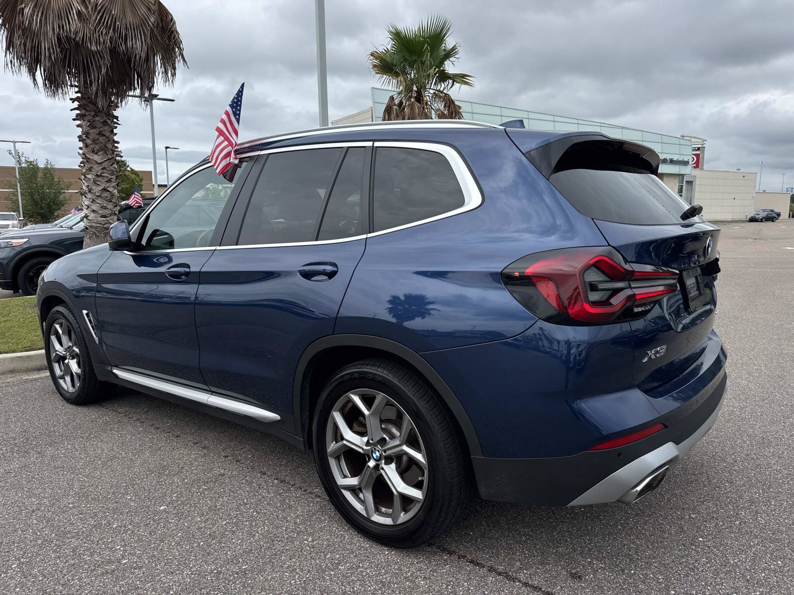Used 2024 BMW X3 sDrive30i w/ Premium Package RWD image 8