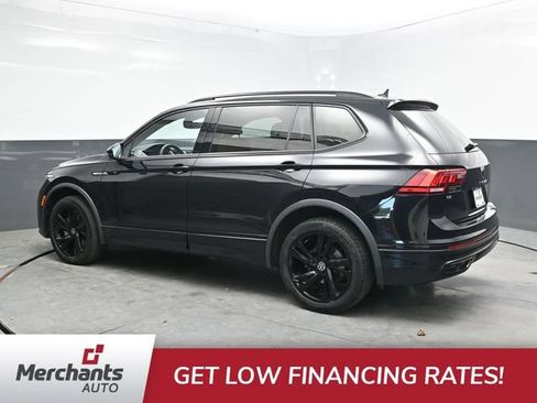 Used 2023 Volkswagen Tiguan SE R-Line AWD/4WD image 4