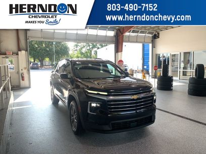 Used 2026 Chevrolet Traverse LT w/ Driver Confidence Package