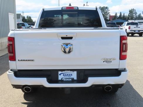 Used 2024 RAM 1500 Laramie AWD/4WD image 12