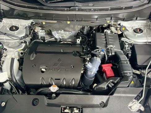 Used 2024 Mitsubishi Outlander Sport AWD image 30