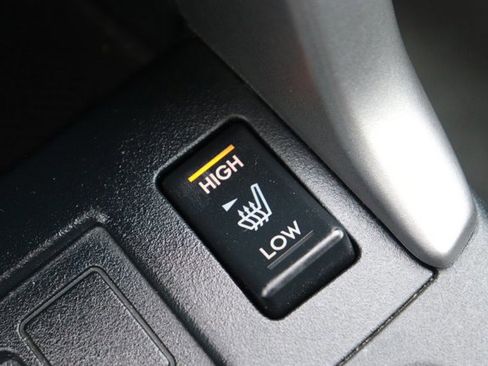 Used 2015 Subaru Forester 2.5i Premium image 18