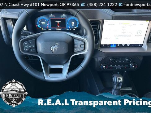 New 2025 Ford Bronco Outer Banks AWD/4WD image 16