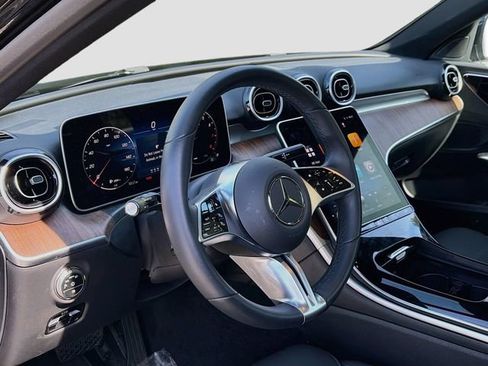 Used 2026 Mercedes-Benz C 300 4MATIC Sedan image 9