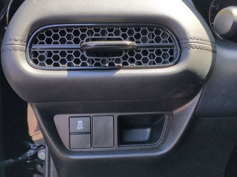 Certified 2024 Honda HR-V LX image 24