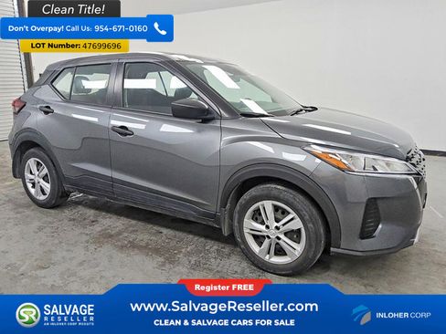 Used 2024 Nissan Kicks S image 5