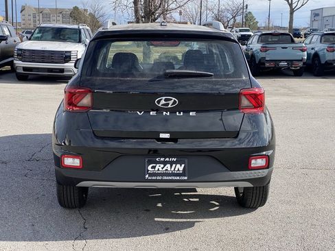 New 2026 Hyundai Venue SEL image 6