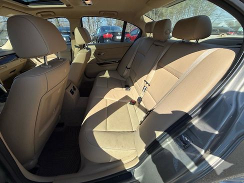Used 2011 BMW 328i xDrive Sedan image 24