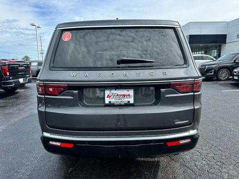 Used 2024 Jeep Wagoneer Series II w/ Rear Seat Video Group 1 AWD/4WD image 4
