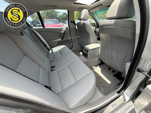 Used 2007 BMW 530i Sedan RWD image 17