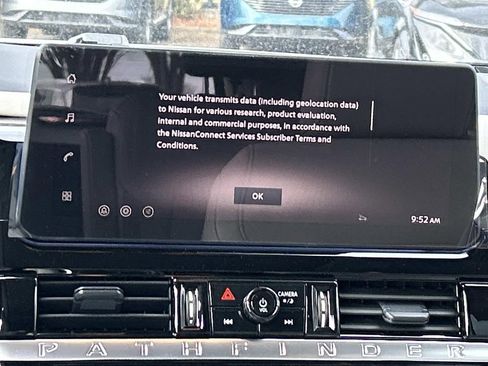 New 2026 Nissan Pathfinder SL w/ SL Premium Package AWD/4WD image 24